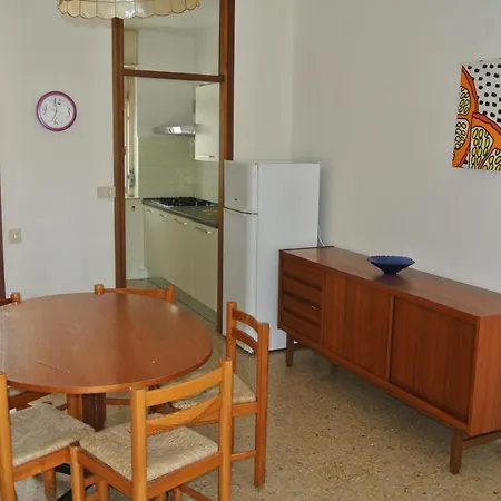 Apartment Chiara *